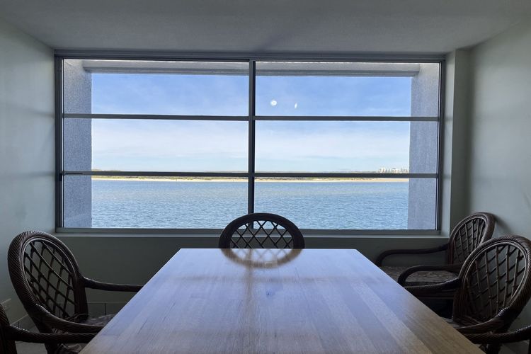 PUMICESTONE CHASE UNIT 9