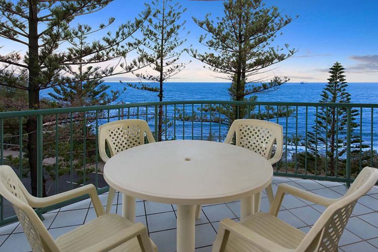 CAMPBELLS COVE UNIT 11