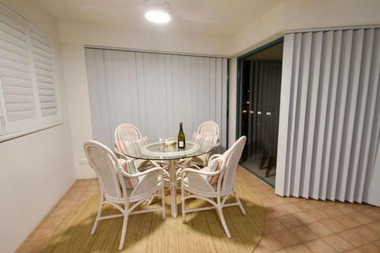 CAMPBELLS COVE UNIT 12