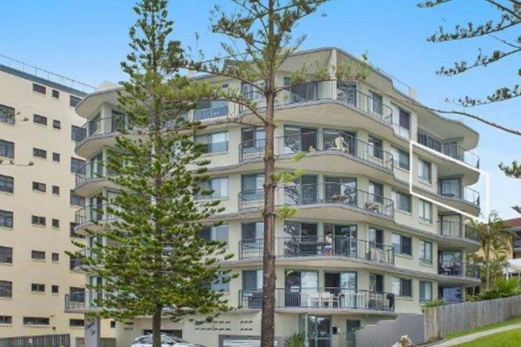 CAMPBELLS COVE UNIT 12