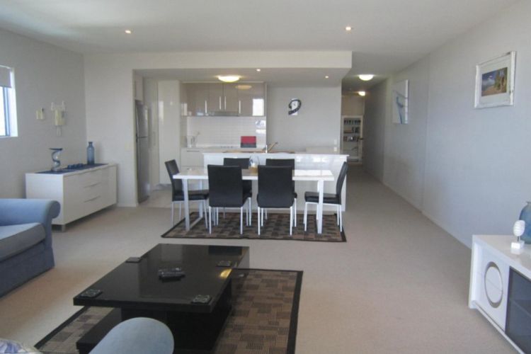 Living and Dining Area