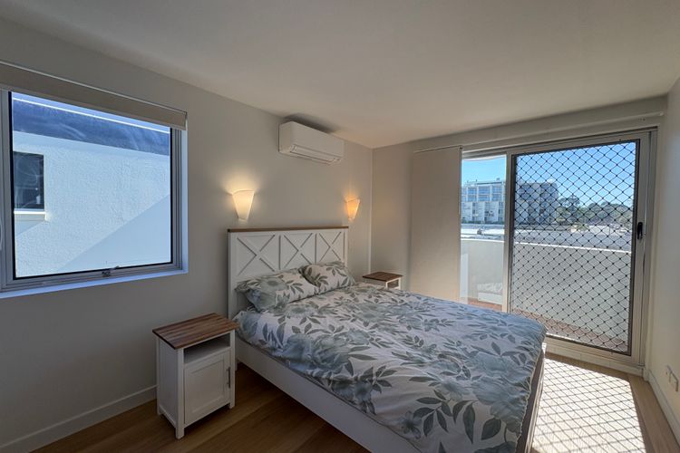 PUMICESTONE CHASE UNIT 8