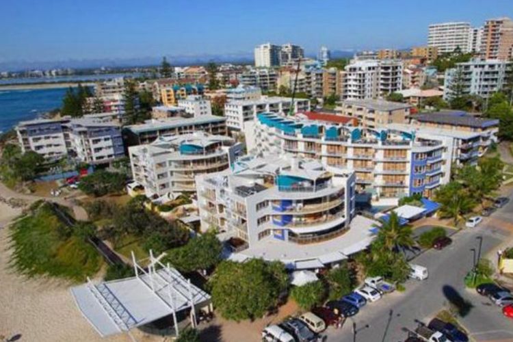 ROLLING SURF RESORT UNIT 48
