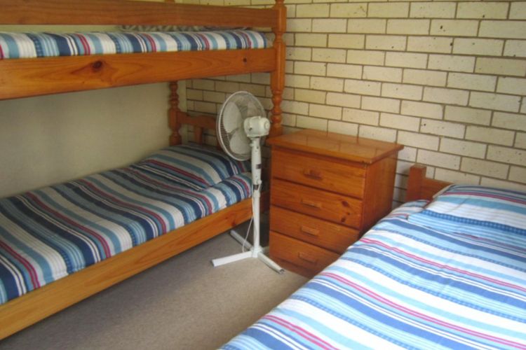 Bedroom - Bunk Bed - Single Bed