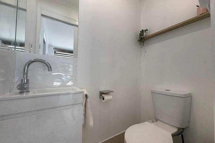 ‘COASTERLY’ OSTERLEY AVE UNIT 1