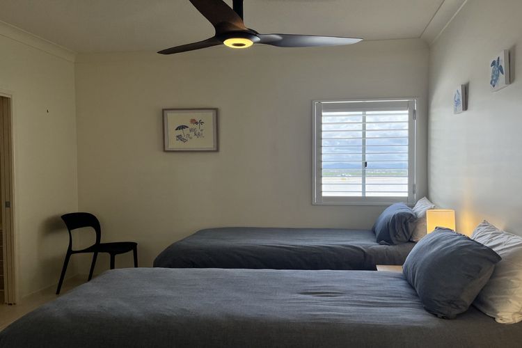 THE PINNACLES CALOUNDRA UNIT 92