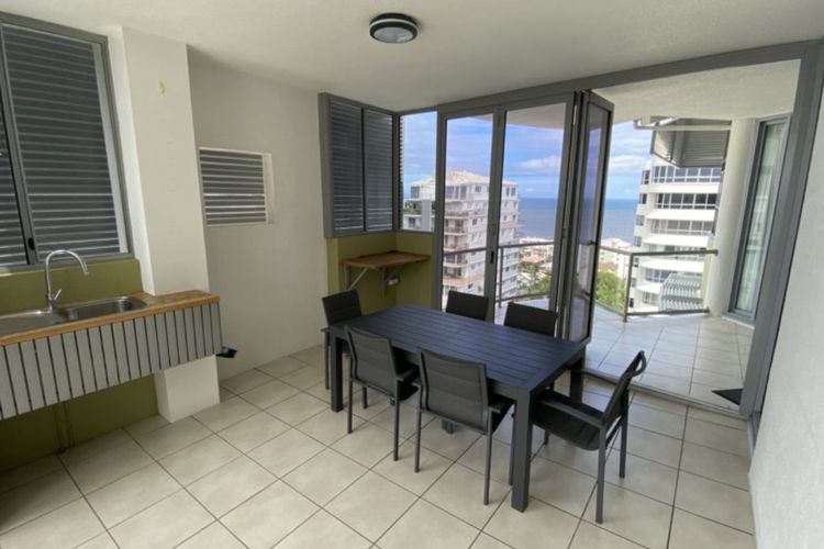 THE PINNACLES CALOUNDRA UNIT 92