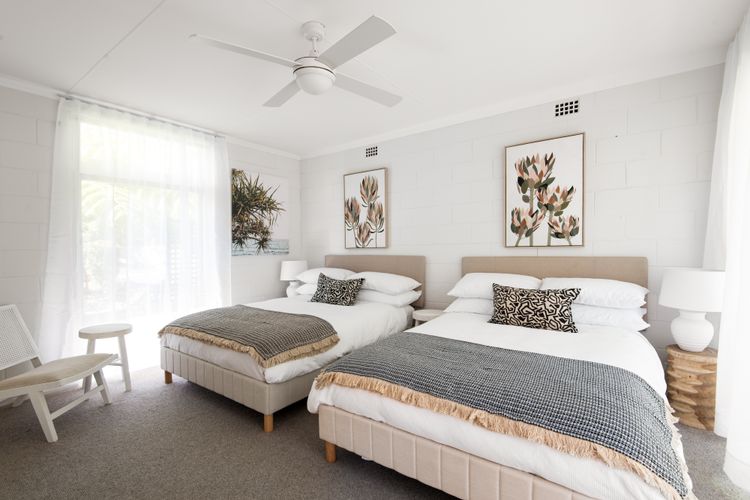 THE BEACH BUNGALOW