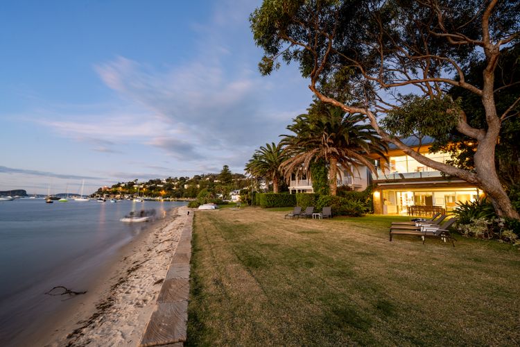 SHELL HOUSE ON ILUKA