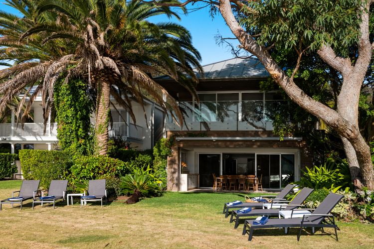 SHELL HOUSE ON ILUKA