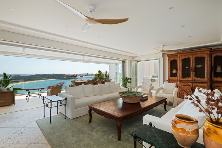 DEL MARE PLACE