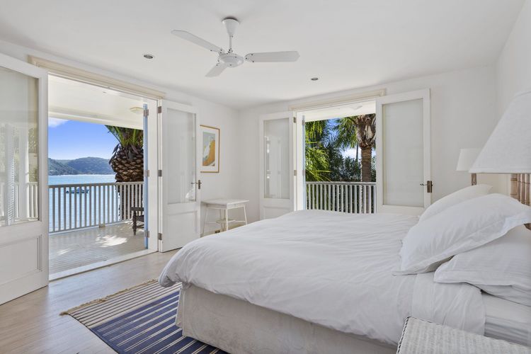 THE BEACH HOUSE