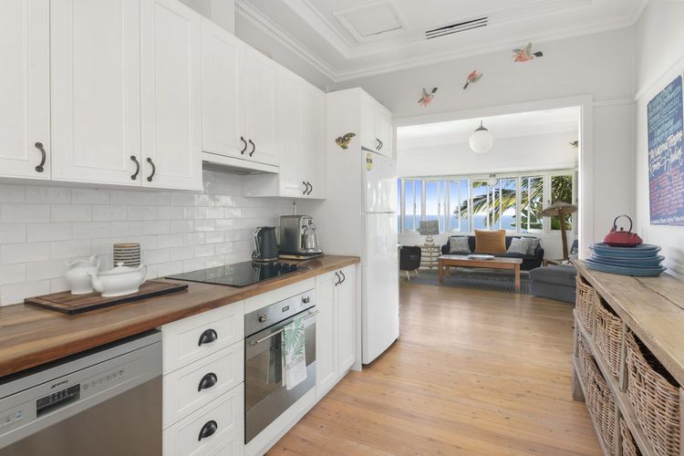 CORAL TREE COTTAGE