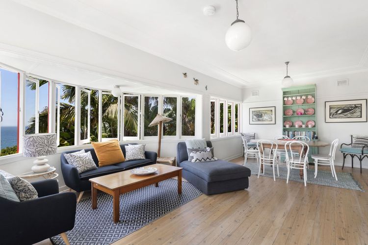 CORAL TREE COTTAGE