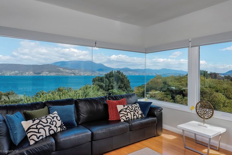 Oceana Escape panoramic views luxury and space