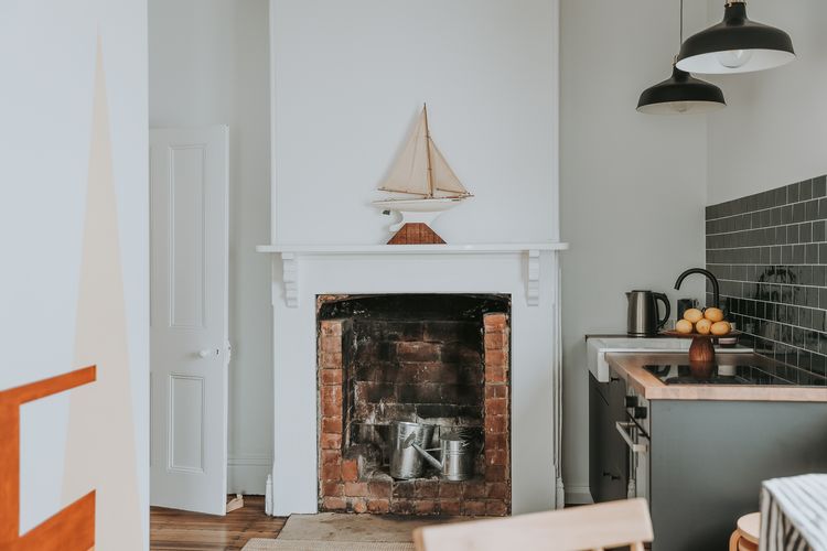 artstay Hobart 1890s inner city cottage