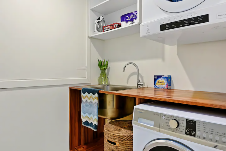 Poet s House 6br fabulous character WOW views