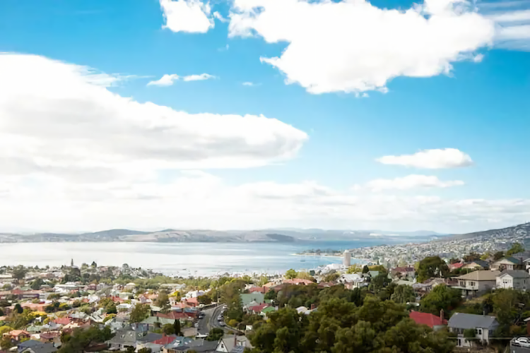 Poet s House 6br fabulous character WOW views