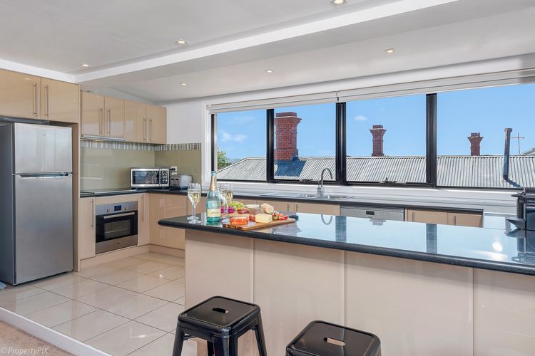 The Artview fantastic city location os parking