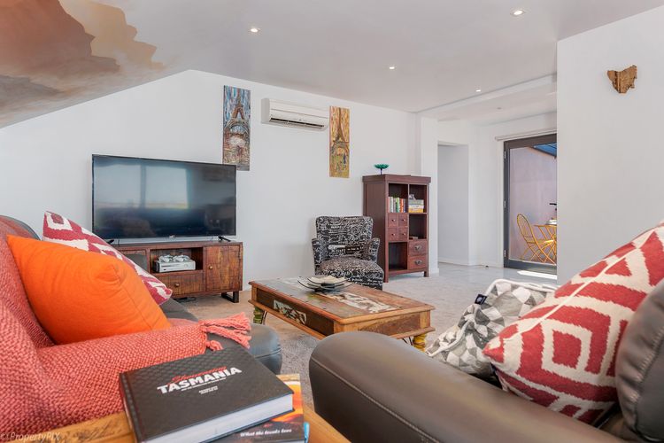 The Artview fantastic city location os parking