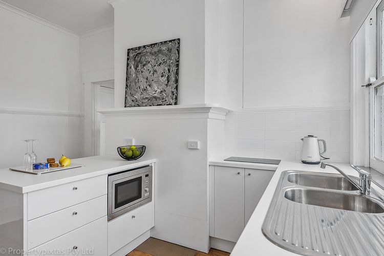 Best on Burnett best location parking sleeps 8