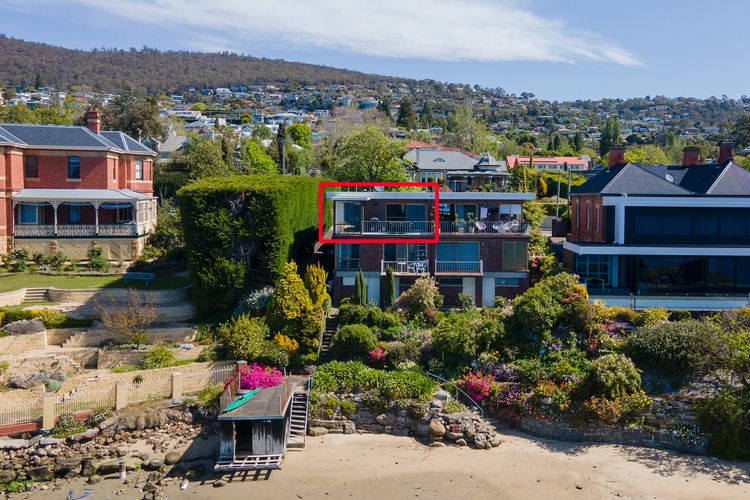 Sandy Bay Waterfront