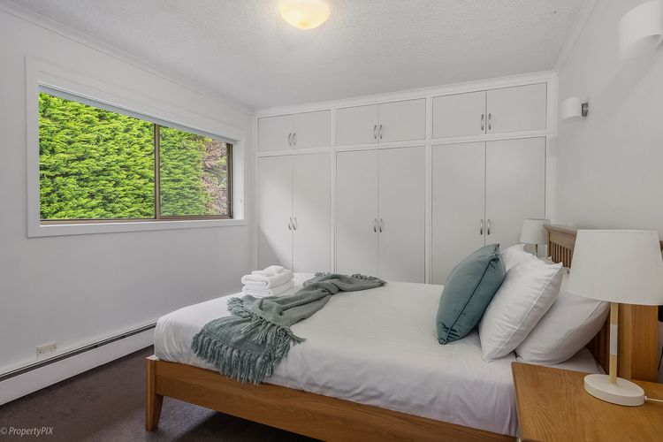 Sandy Bay Waterfront