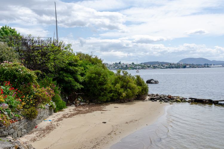 Sandy Bay Waterfront