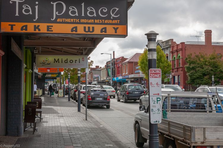North Hobart's bustling Elizabeth St restaurant strip