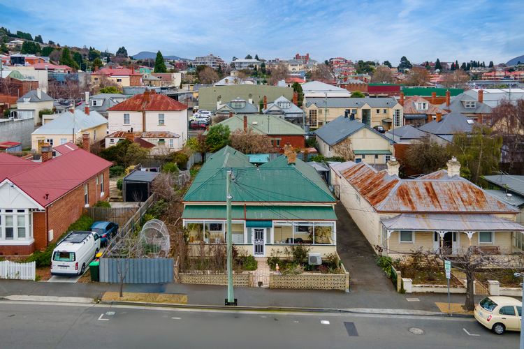 Rosehaven spacious inner city living