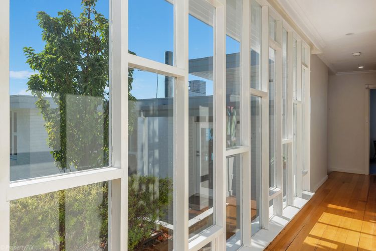 Hallway - upper level