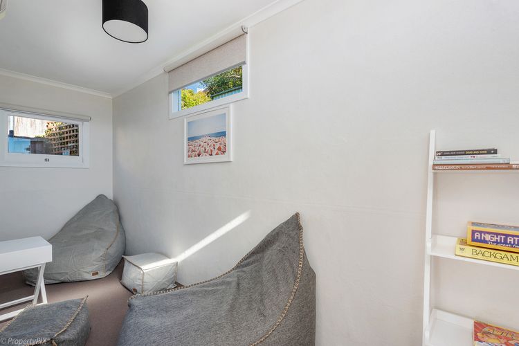 Kids playroom - upper level