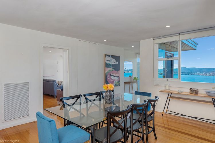 Dining - entry level