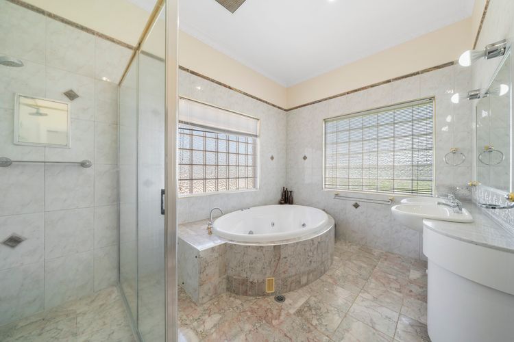 Buffalo River Retreat – 6 Bedroom