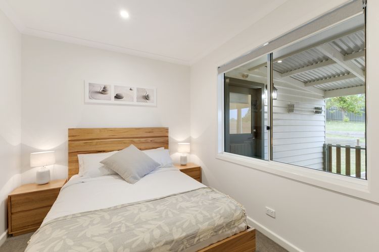 Lemon & Myrtle Cottage