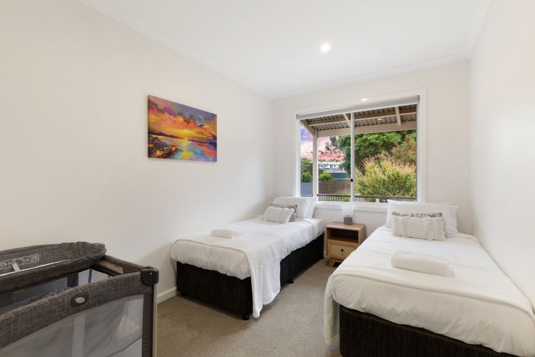 Lemon & Myrtle Cottage