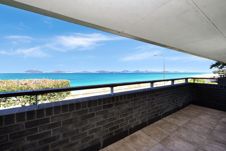 Architectural Design on the Beach