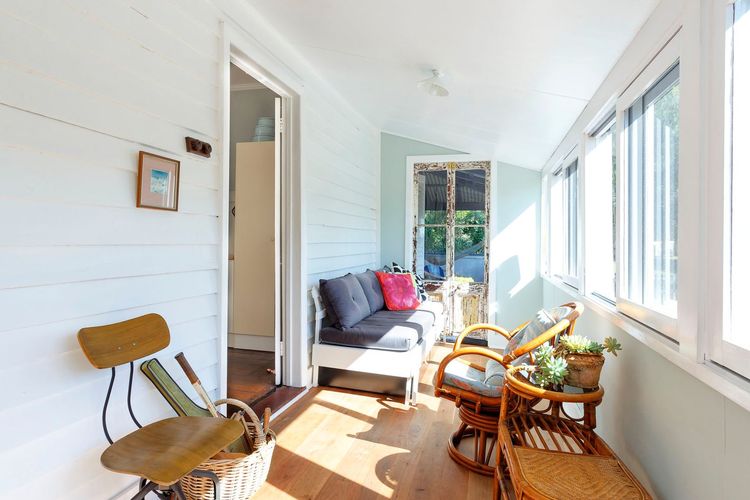 Witt’s Oasis | Two traditional Tea Gardens cottages