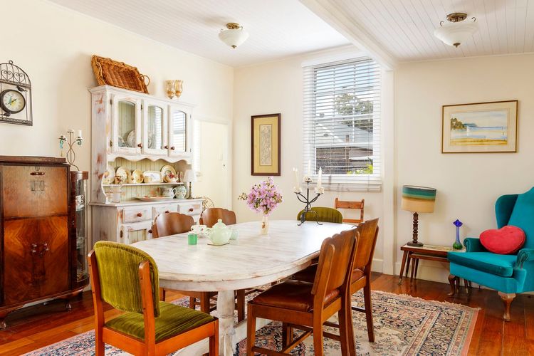 Witt’s Oasis | Two traditional Tea Gardens cottages