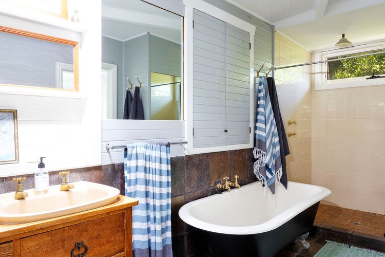 Witt’s Oasis | Two traditional Tea Gardens cottages