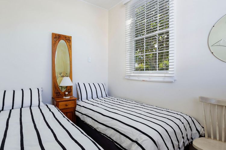 Witt’s Oasis | Two traditional Tea Gardens cottages