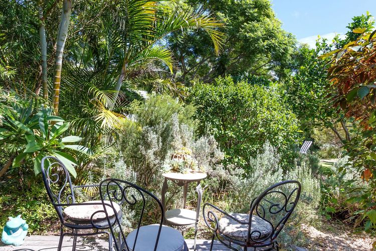 Witt’s Oasis | Two traditional Tea Gardens cottages