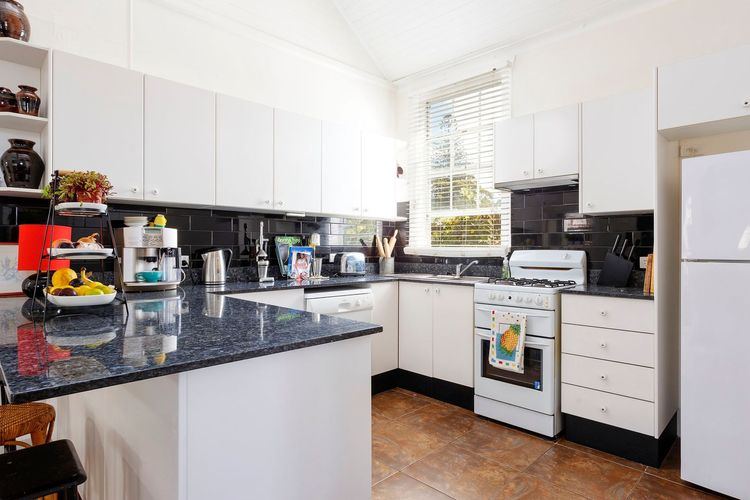 Witt’s Oasis | Two traditional Tea Gardens cottages