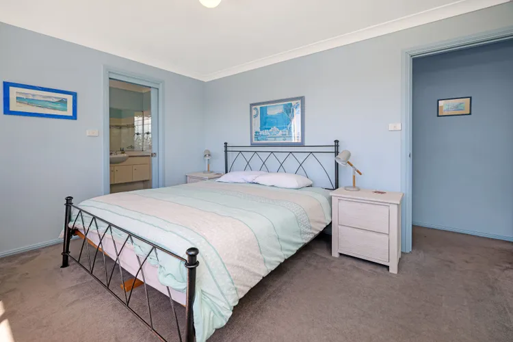 Aquarius 7 – Beach Views & Pool