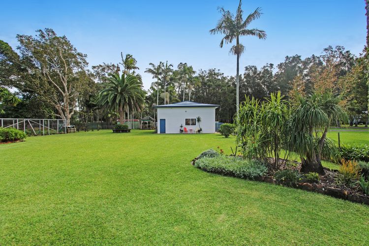 Black Possum Cottage – Views of the Bay