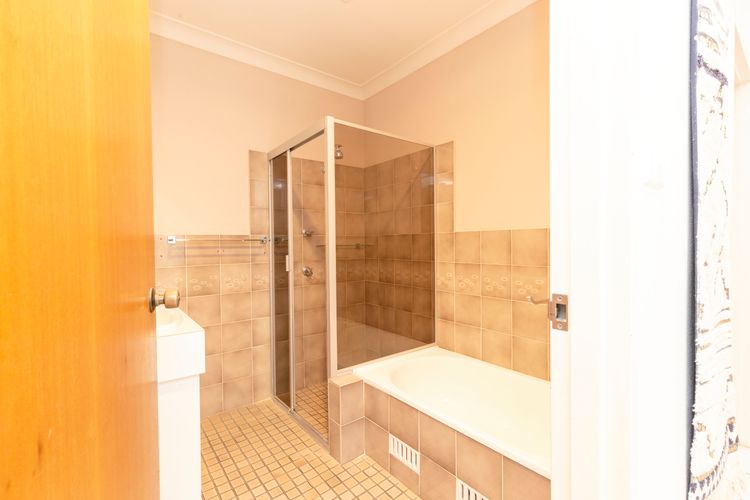 Prelude Penthouse – stroll to the beach