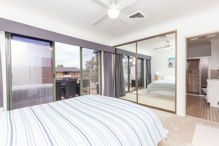 Prelude Penthouse – stroll to the beach