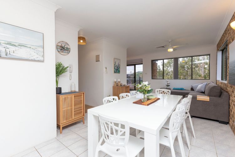 Prelude Penthouse – stroll to the beach
