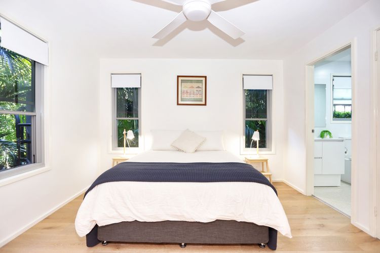 Russell Street Retreat