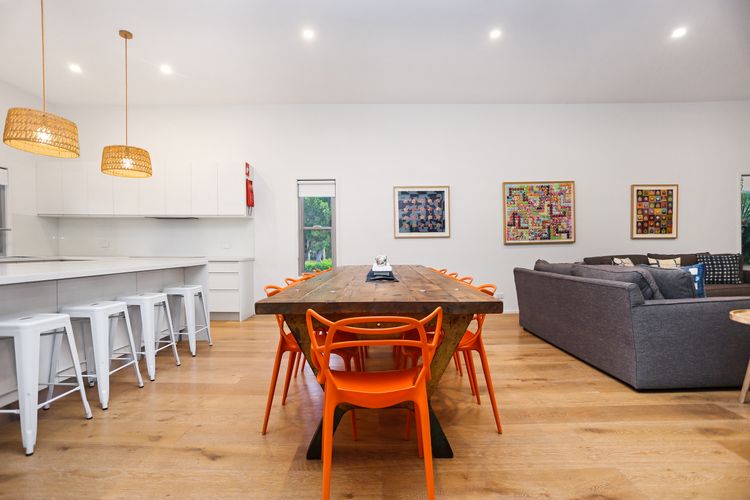 Russell Street Retreat